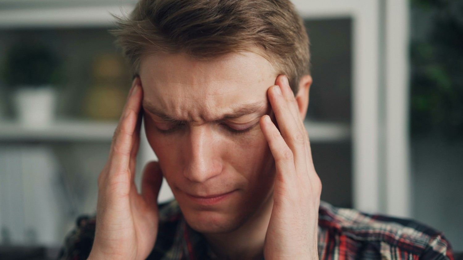 Understanding Headache: Symptoms, Causes, and Expert Treatment